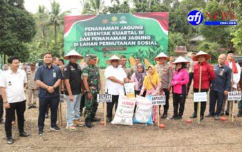 POLRES ACEH TENGGARA LAKSANAKAN PENANAMAN JAGUNG SERENTAK KUARTAL III DI DESA LAWE GER-GER