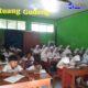 Viral…..,, Kekurangan Ruang Kelas, Siswa SD Negeri Gintung Cilejet, 02 Terpaksa   Belajar Berdesakan di Gudang dan Halaman Sekolah!!