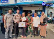 Babinsa Koramil 14/Panongan Melaksanakan Pendampingan Pembagian BLT.