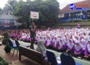 Babinsa Cisauk Berikan Penyuluhan Pencegahan Kekerasan di SMPN 1 Cisauk