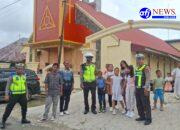 Sat Lantas Polres Pelabuhan Belawan Lakukan Patroli Pengamanan di Sejumlah Gereja pada Hari Minggu