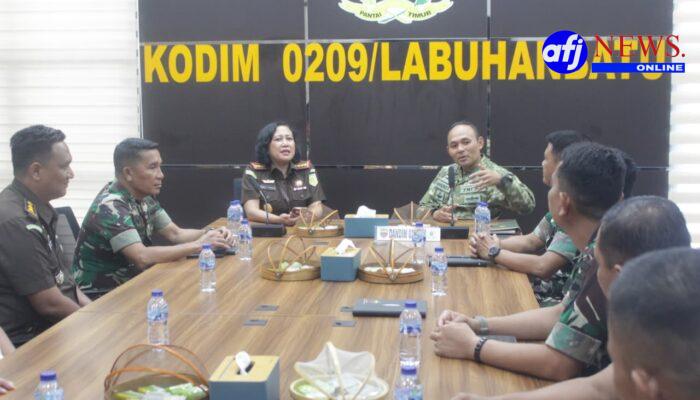 Dandim 0209/LB Menerima Kunjungan Silaturahmi Kajari Labuhanbatu