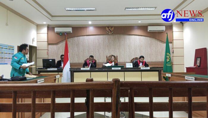 Relaas Sidang Iswandi vs PT SIS di PHI Banjarmasin