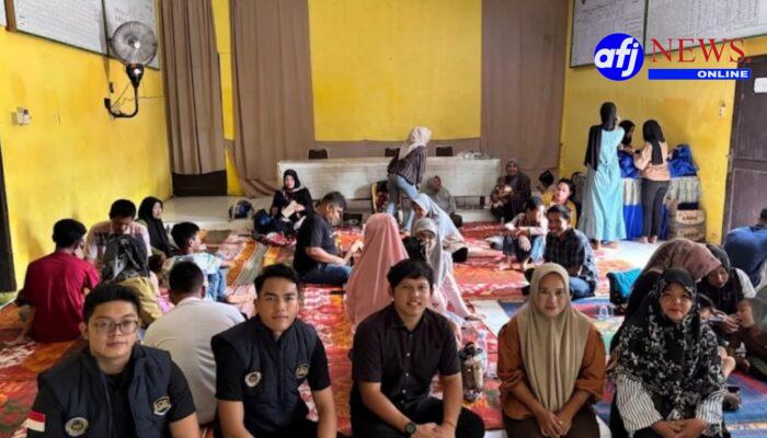 Imigrasi Kelas II TPI Belawan Berbagi Pada Anak Penyandang Disabilitas Di Labuhan Deli