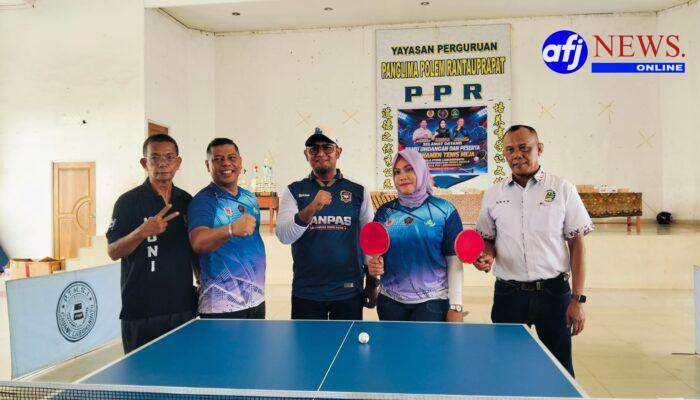 Ketua PWI Labuhanbatu Erni Manja Hasibuan: Peduli Olahraga, Cegah Generasi Terjebak Media Sosial