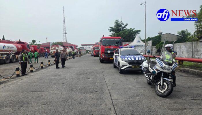 Polisi Kawal dan Jaga Penyaluran BBM di Sumut