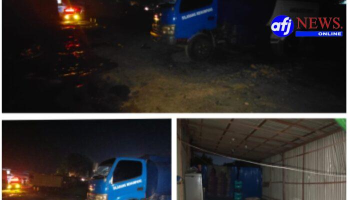 Terbakarnya Tempat Parkir Truk Di jalan Khatulistiwa Tidak Memakan Korban